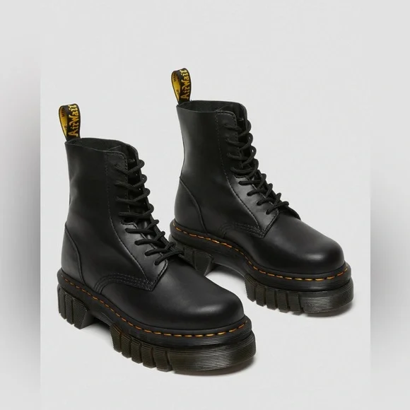 😍Dr.Martens Black Chunky Combat Boots Audrick Nappa Leather Platform Ankle Boots - Picture 1 of 8